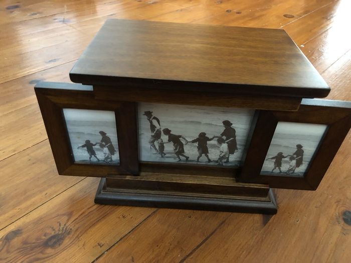 Vintage oak photo album memory box stores 63 photos