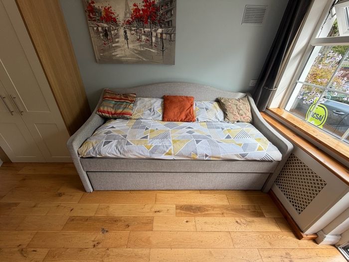 Sofa / Bed