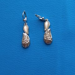 Solvar Drop Pearl Earrings Silver