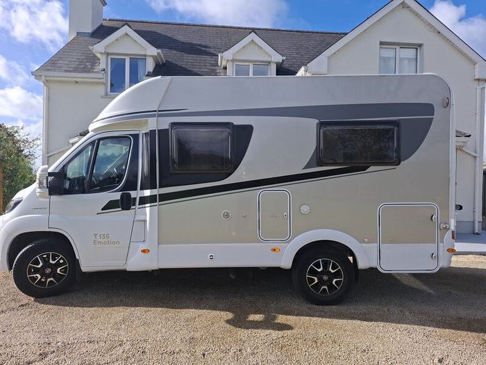 Campervan Carado T135 Emotion 191,