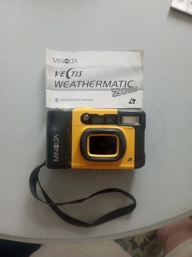 Minolta  Underwater camera