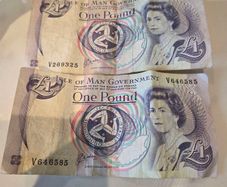 2 Isle of Man 1 Pound bank notes 1991