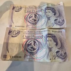 2 Isle of Man 1 Pound bank notes 1991