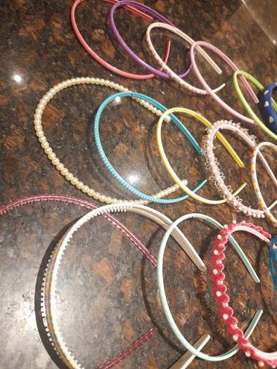 Hair bands x18