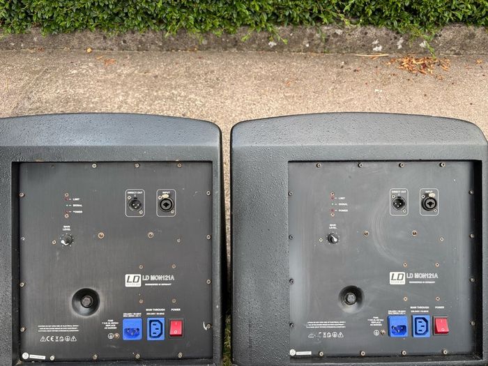 2 x LD systems monitors