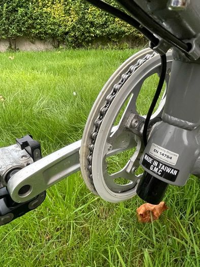 Giant Folding Bike - Excellent Condition