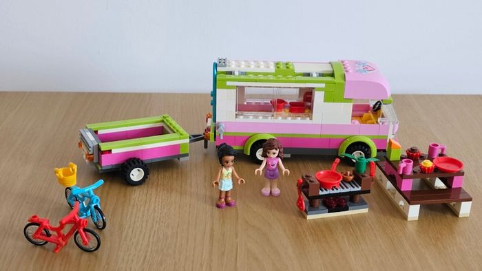 Lego Friends Adventure Camper (3184)