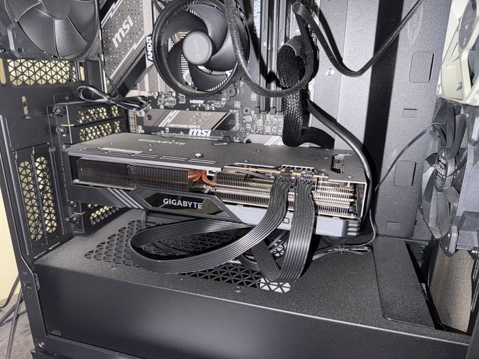 Amd Radeon Rx 7700 Xt