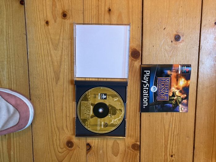 Medal of Honour Underground PS1