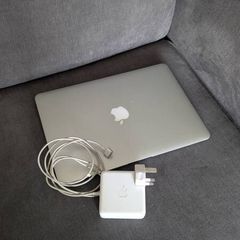 MacBook Air 13-inch (Mid 2013)