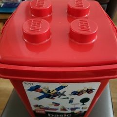 Lego in Lego Bucket