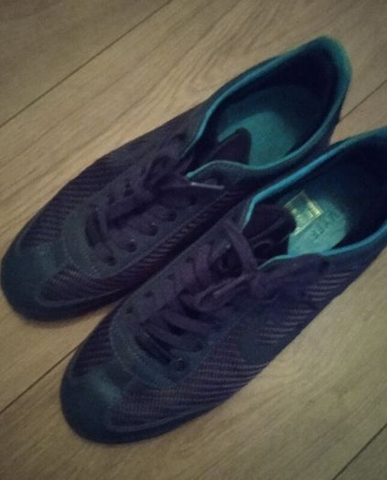 Cruyff trainers