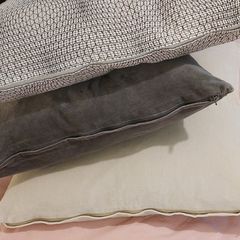 3 feather pillows