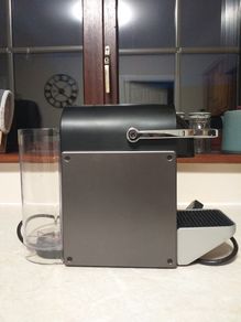 Krups Nespresso Pixie Pod Coffee Machine