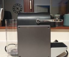 Krups Nespresso Pixie Pod Coffee Machine