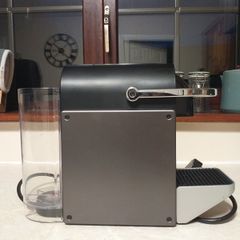 Krups Nespresso Pixie Pod Coffee Machine