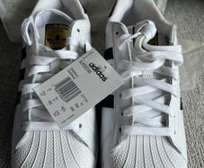Adidas Superstars - UK 10 white - unworn - black stripe