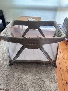 Nuna Sena Travel Cot