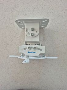 projector mount