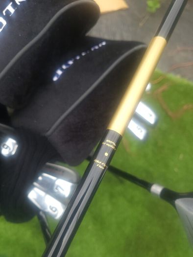 Set of Golf Clubs