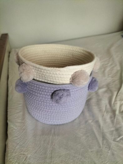 Storage basket