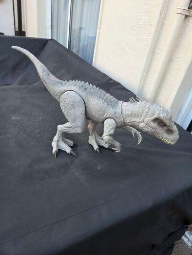 Mattel Jurassic World Indominus Rex