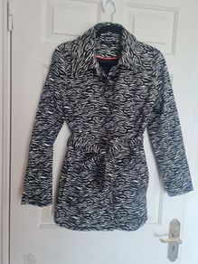 Sandro Trench Coat animal print