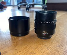Panasonic Leica DG Nocticron 42.5mm f/1.2