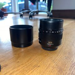 Panasonic Leica DG Nocticron 42.5mm f/1.2