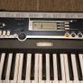 Yamaha portable piano keyboard YPT-210 Image 3