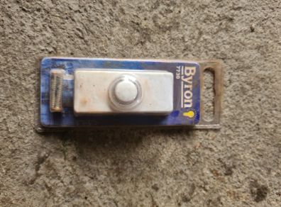 Byron 7730 door bell push x 5