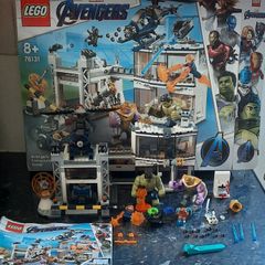 Lego 76131 Avengers Compound Battle