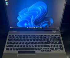Dell Latitude 5511 Laptop i7/32GB/512SSD/Nvidia/FHD