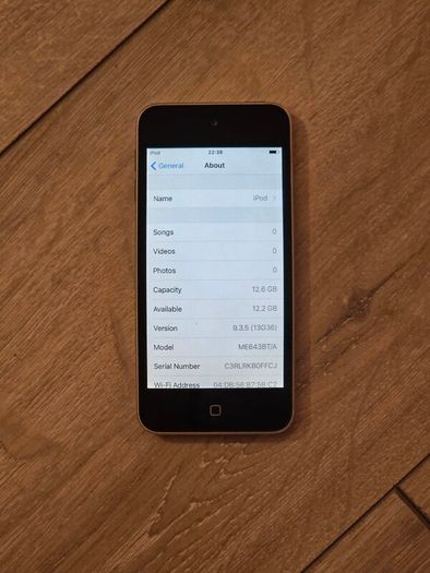 iPod Touch 5th Gen 16gb (Free Post)