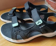 New like Pair of black Sandals