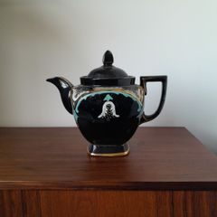 Victorian Hand Painted Black Tea Pot