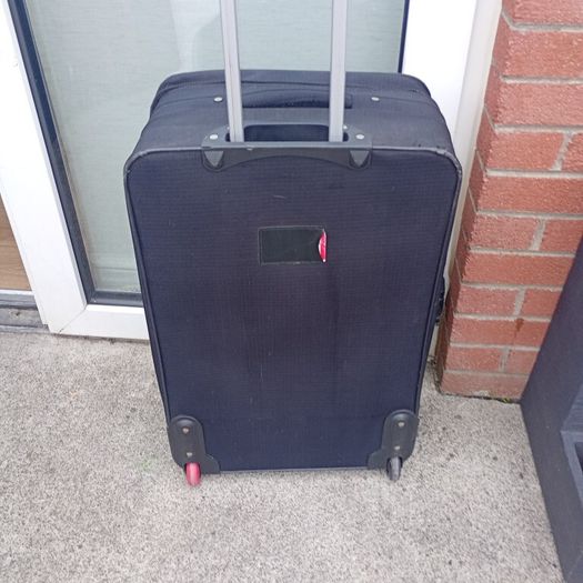 suit case