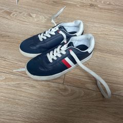 Tommy Hilfigure boys shoes