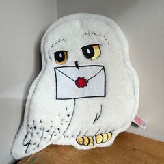 Hedwig Cushion