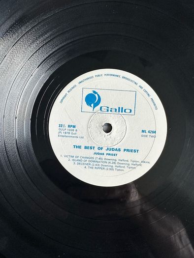Judas Priest original release of The best of in vg condition