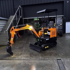 Mini digger