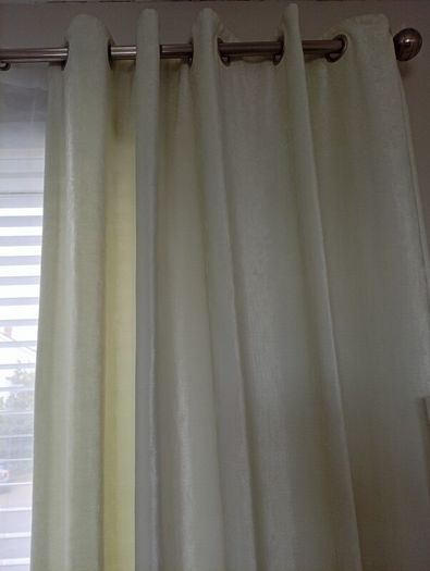 curtain white chenille and silver pole