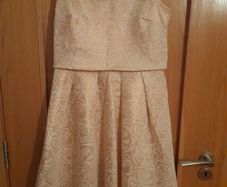 Girl's dress