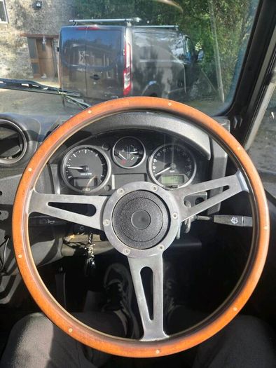 Land Rover defender 130