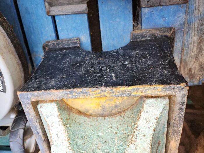 John Brooks Vaughans 1.5 CWT 77kg Anvil & Stand- Made in England from Cast Steel - Worlds Best Anvil
