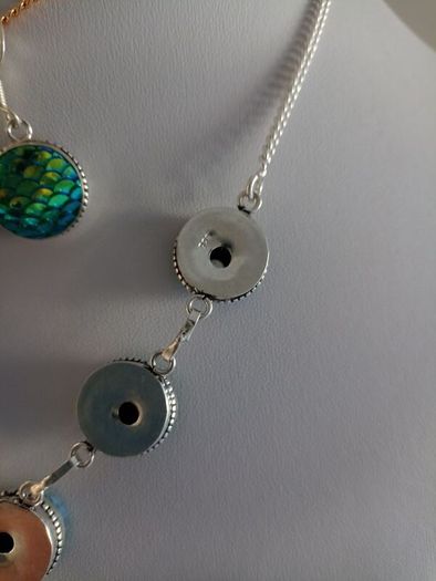 Necklace & Earrings Set