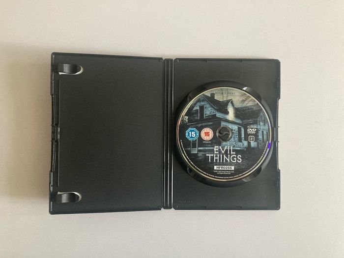 Evil Things DVD Mint