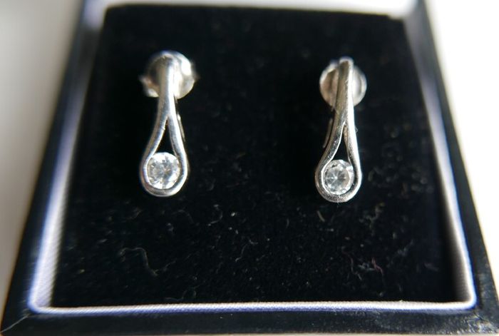 Vintage Sterling Silver 925 CZ Loop Drop Earrings 1,54g