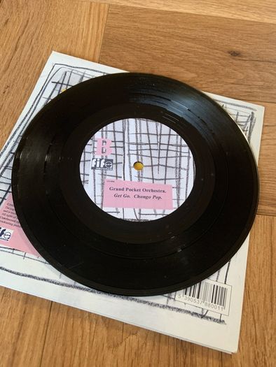 Grand Pocket Orchestra - Odd Socks 7" Vinyl