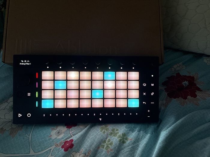 Ableton Move